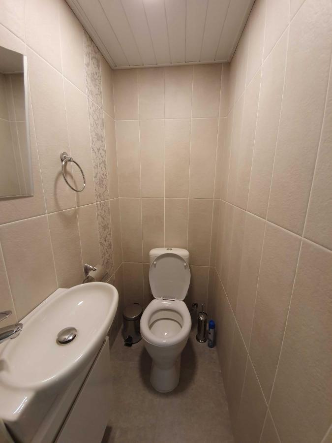 Central Guesthouse Gyumri Ngoại thất bức ảnh