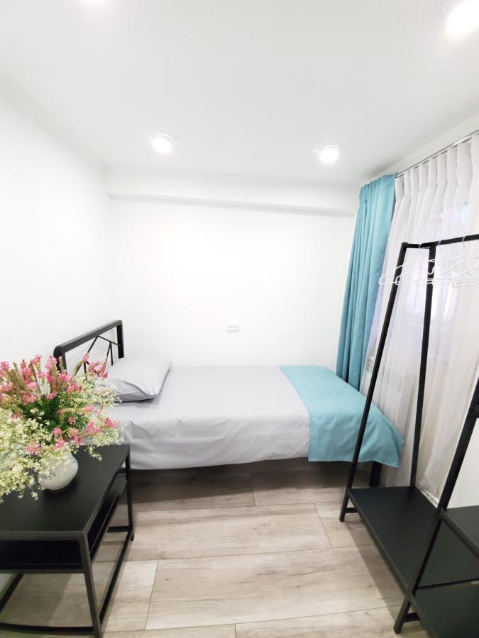 Central Guesthouse Gyumri Ngoại thất bức ảnh